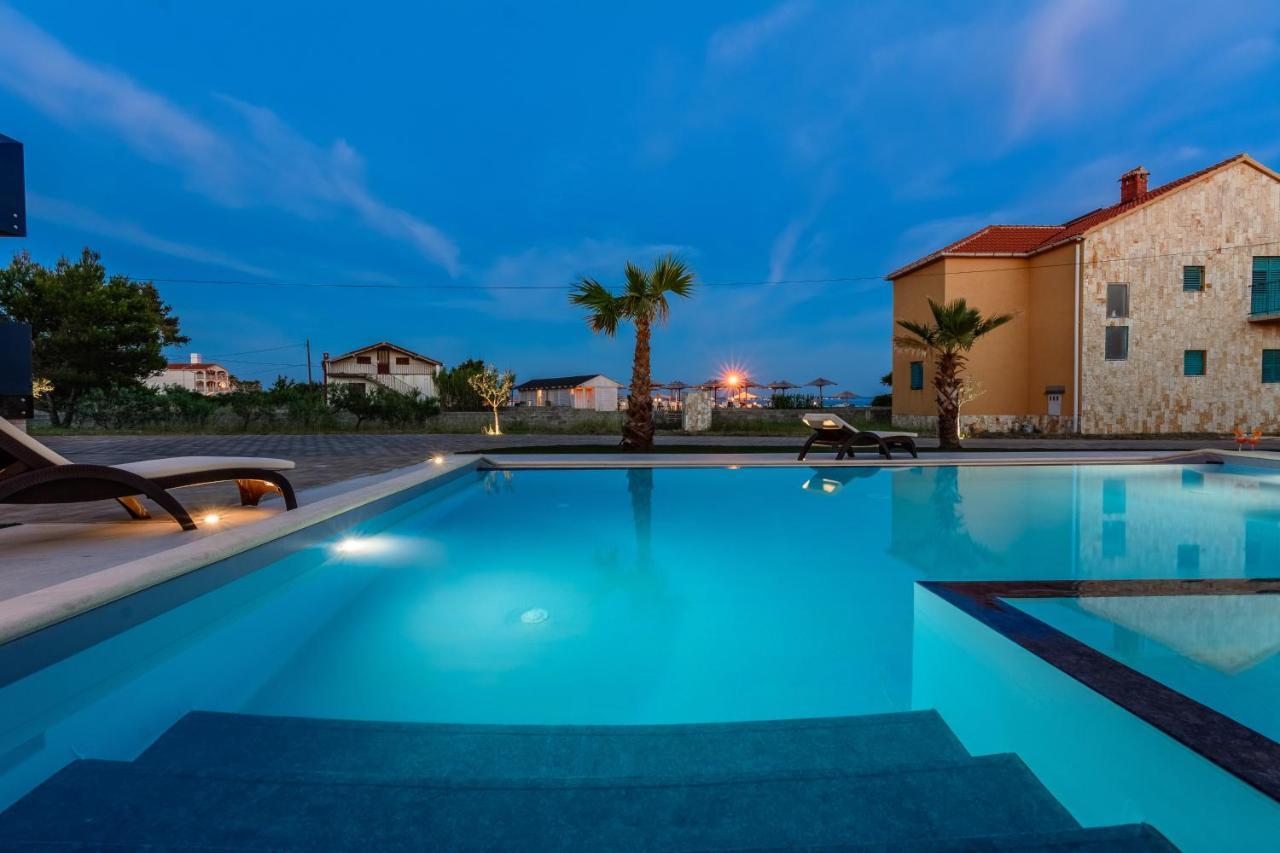 Resort Mirakul Vir Dış mekan fotoğraf